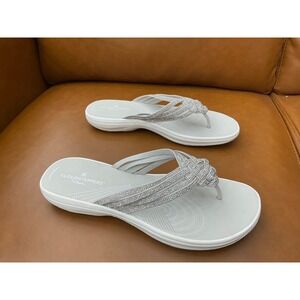 Clarks Breeze Gem Thong Sandals Womens 8 Silver New Rhinestone Cloudsteppers